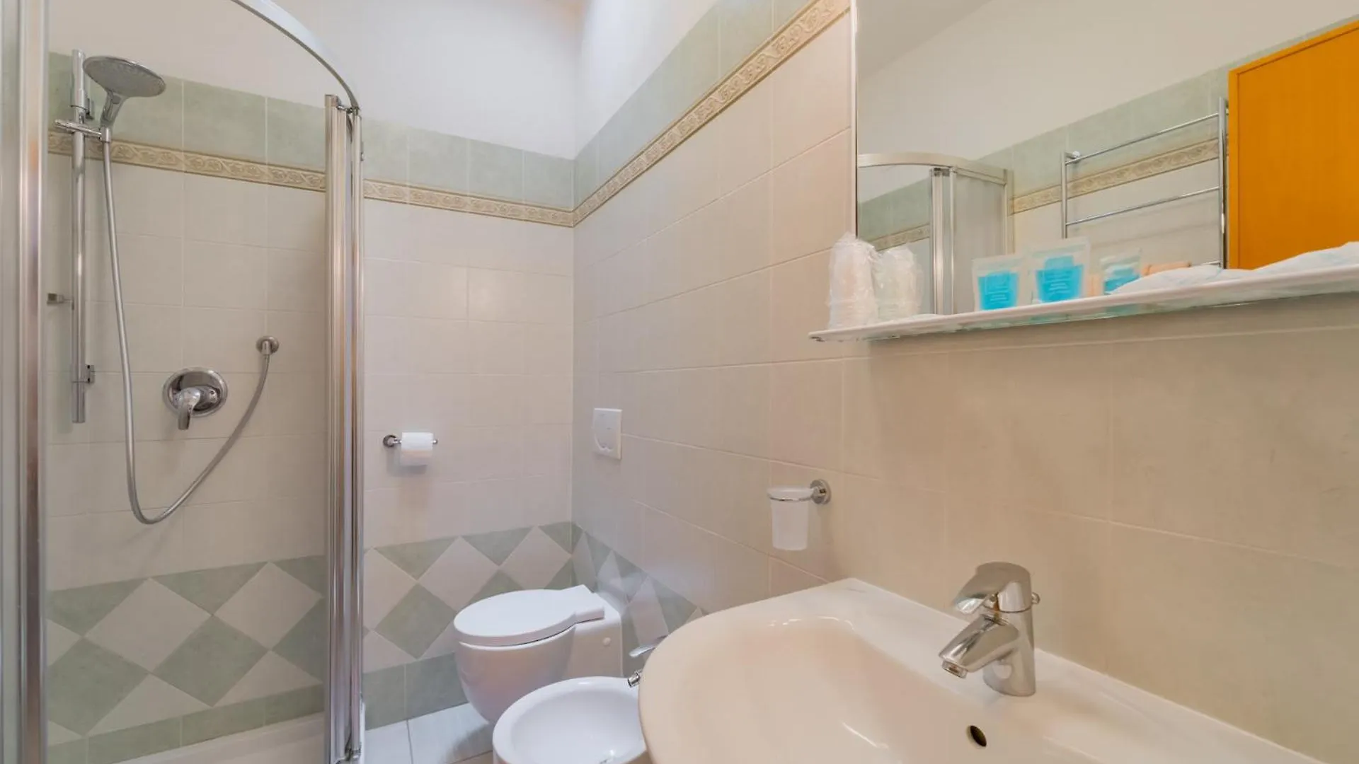 ***  Hotel Lo Scirocco Fetovaia Italy