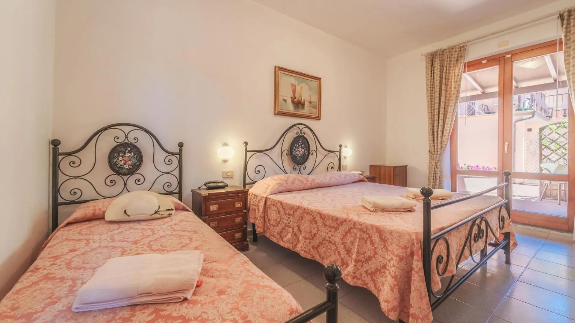 ***  Hotel Lo Scirocco Fetovaia Italy