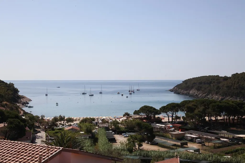 Hotel Lo Scirocco Fetovaia 3*,  Italy